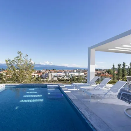 Panoramic #1 Villa *